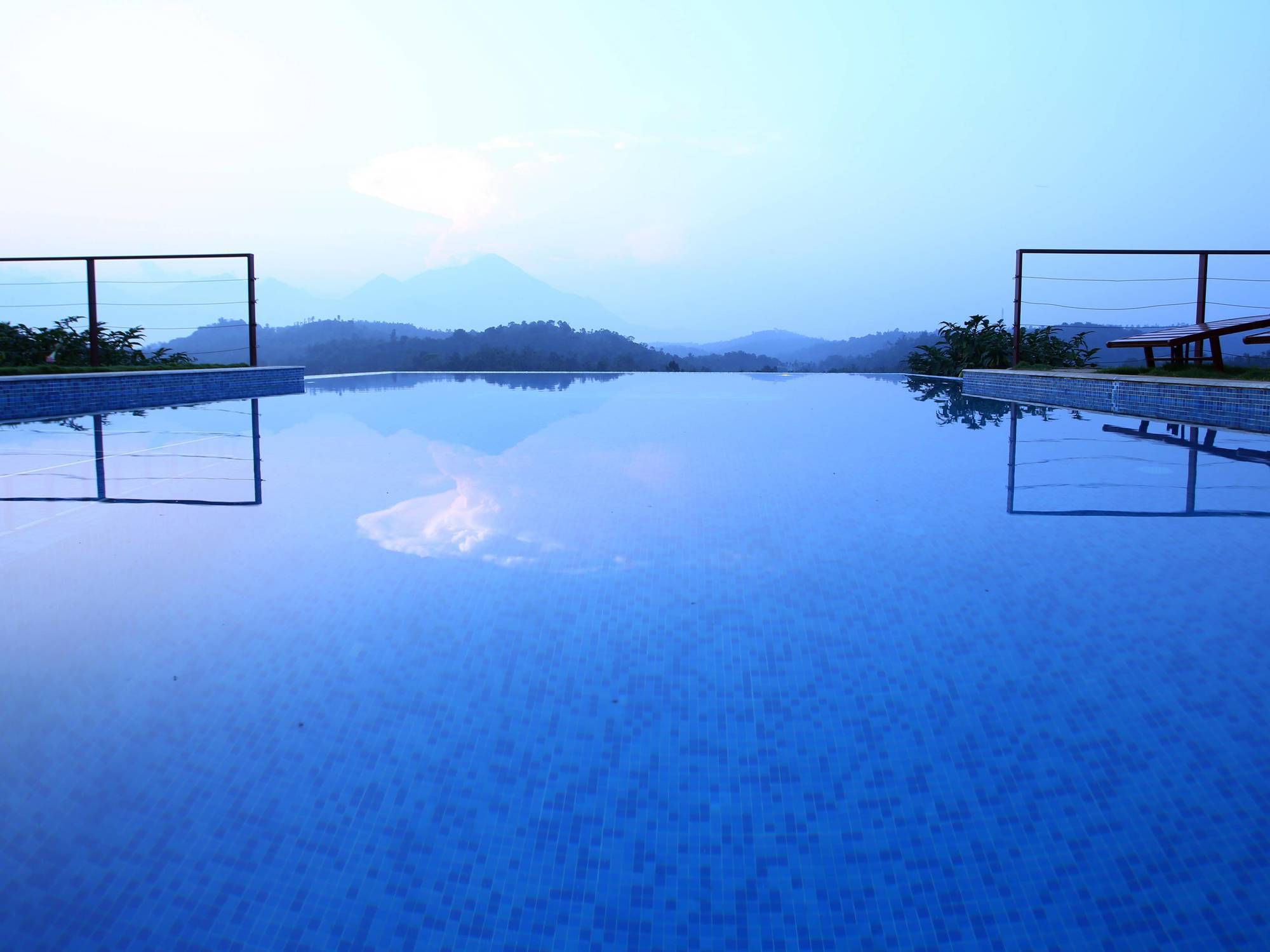 Petals Resorts Wayanad Tariyod Exterior photo
